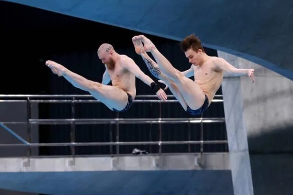 伦敦奥运会跳水比赛：精彩瞬间和背后的训练秘密